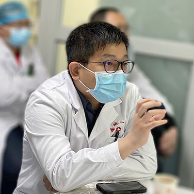 陈泽锐.jpg 陈泽锐.jpg