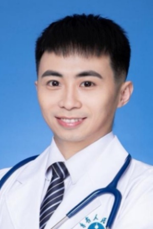 梁远锋_副本.jpg