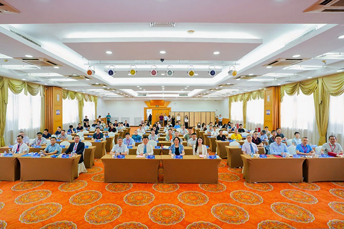 图片4.jpg 图片4.jpg